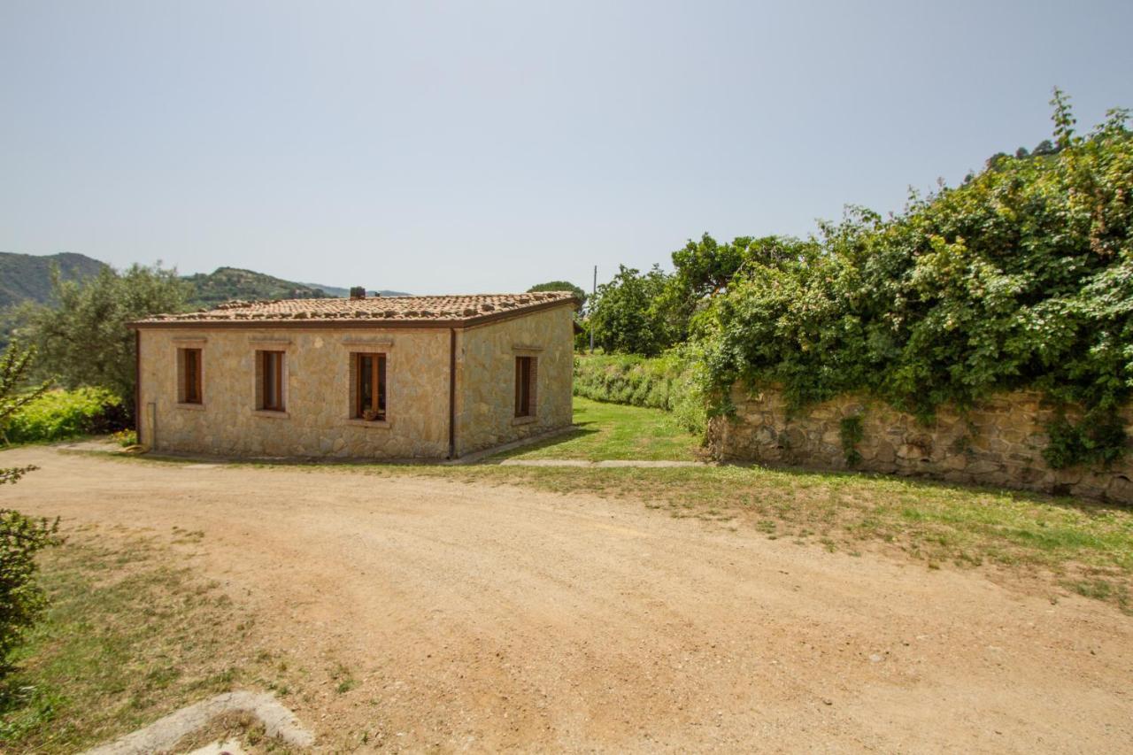Borgo Maisale Librizzi Exteriör bild